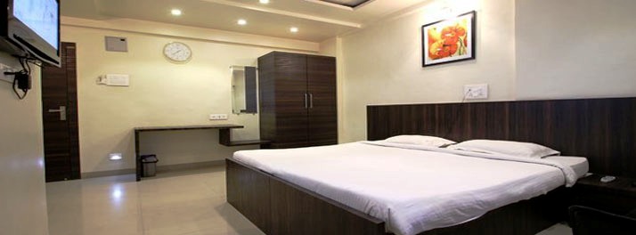 1988/Suresh Inn - Pune 05.jpg